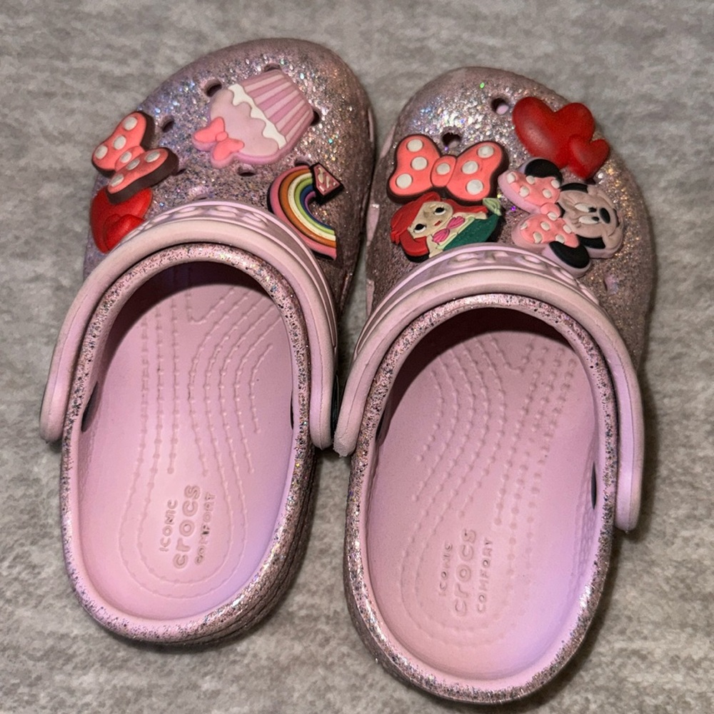 Toddler crocs